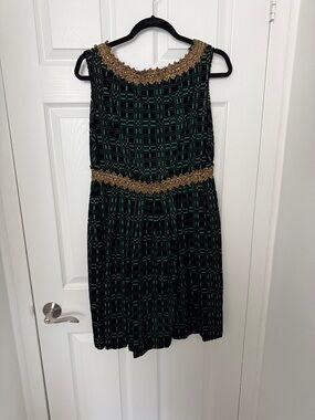 Vintage Women’s Cocktail Party Dress Green Black Gold Velvet Beaded Union Made V